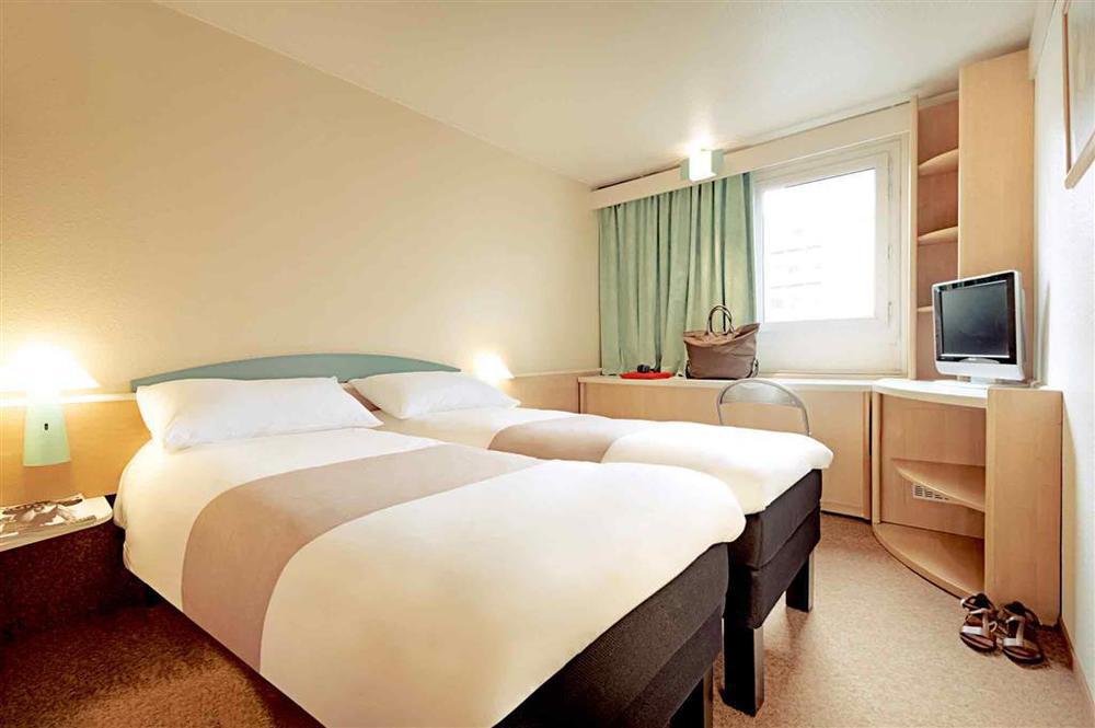 מלון Ibis Lyon L'Isle D'Abeau חדר תמונה