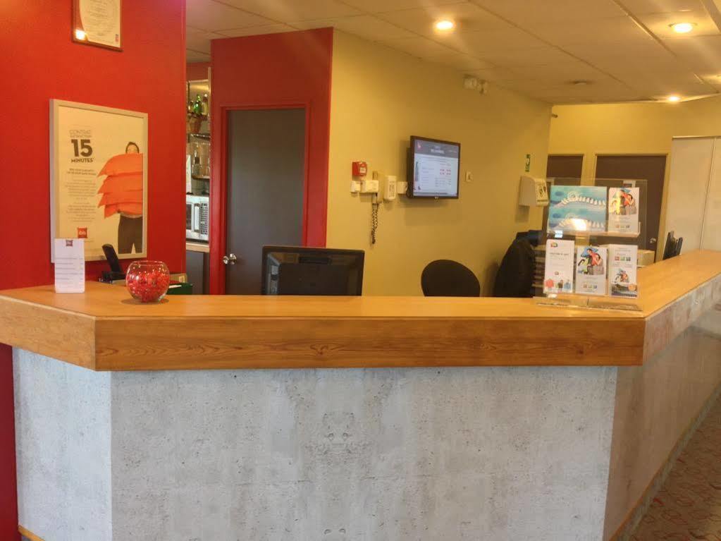 מלון Ibis Lyon L'Isle D'Abeau מראה חיצוני תמונה