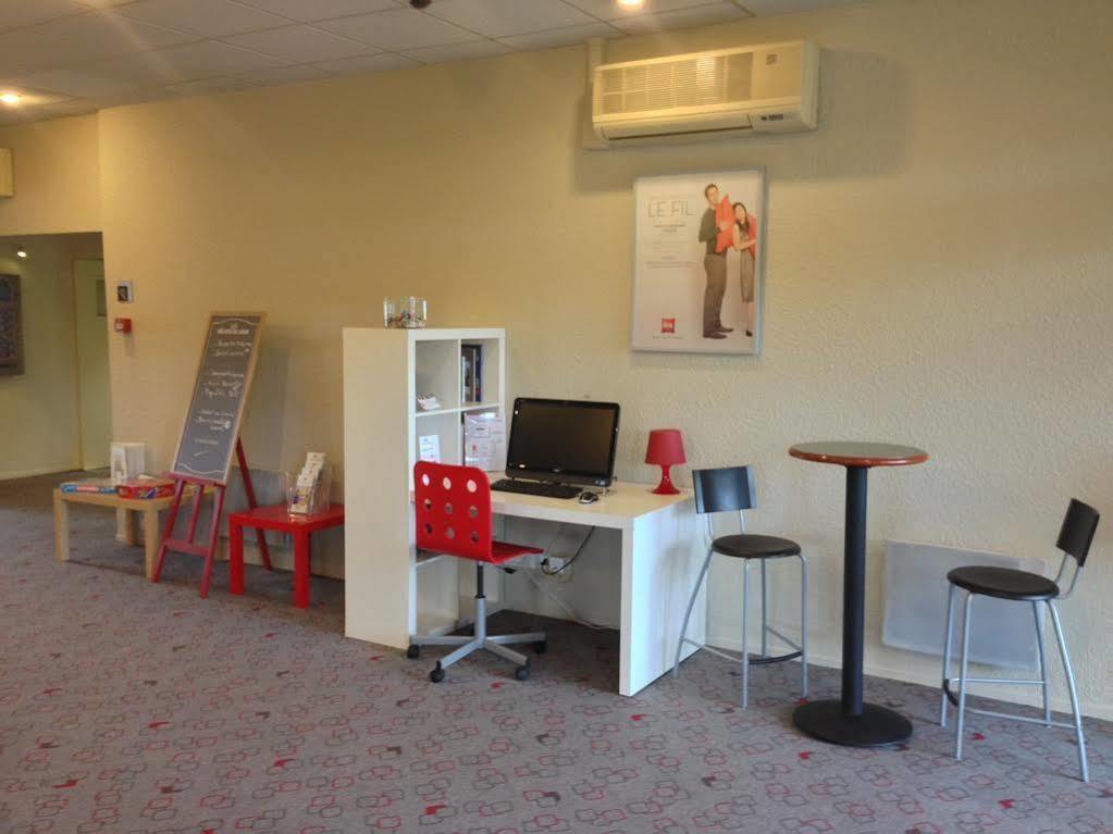 מלון Ibis Lyon L'Isle D'Abeau מראה חיצוני תמונה